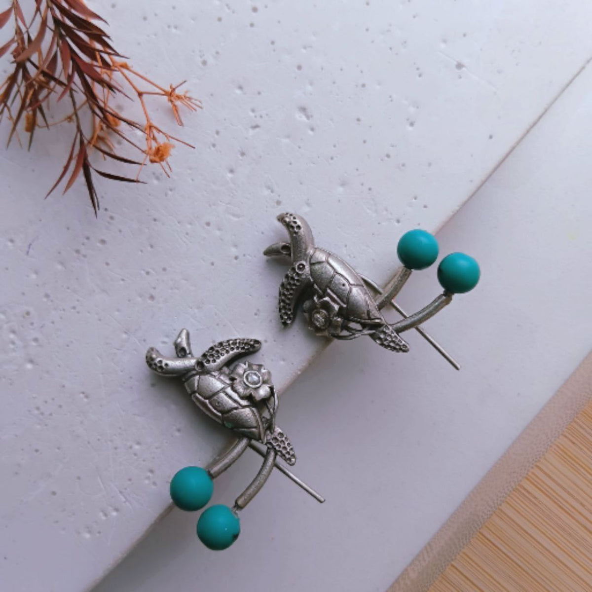 ADVIKA SEMI HANDMADE EAR CUFF/EARRINGS EA15