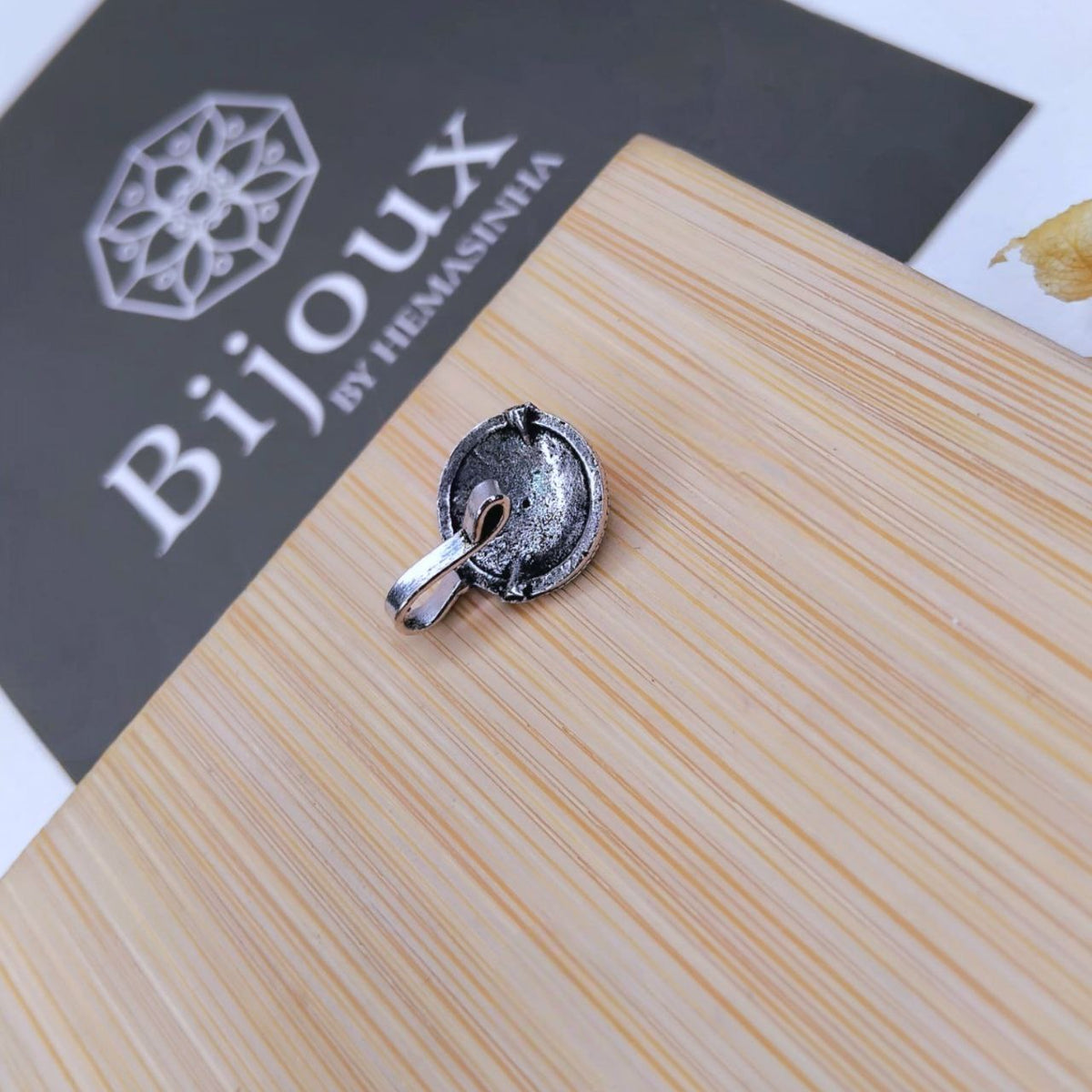 ANYA CLIP ON NOSE STUDS NS104