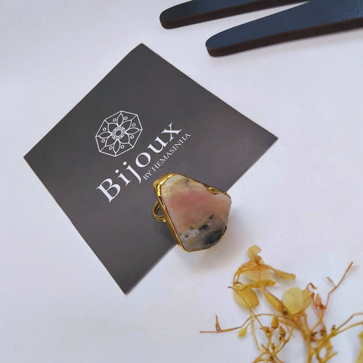 DAKSHA PREMIUM HANDMADE AND HAND HAMMERED NATURAL STONE GOLD TONED RING R108