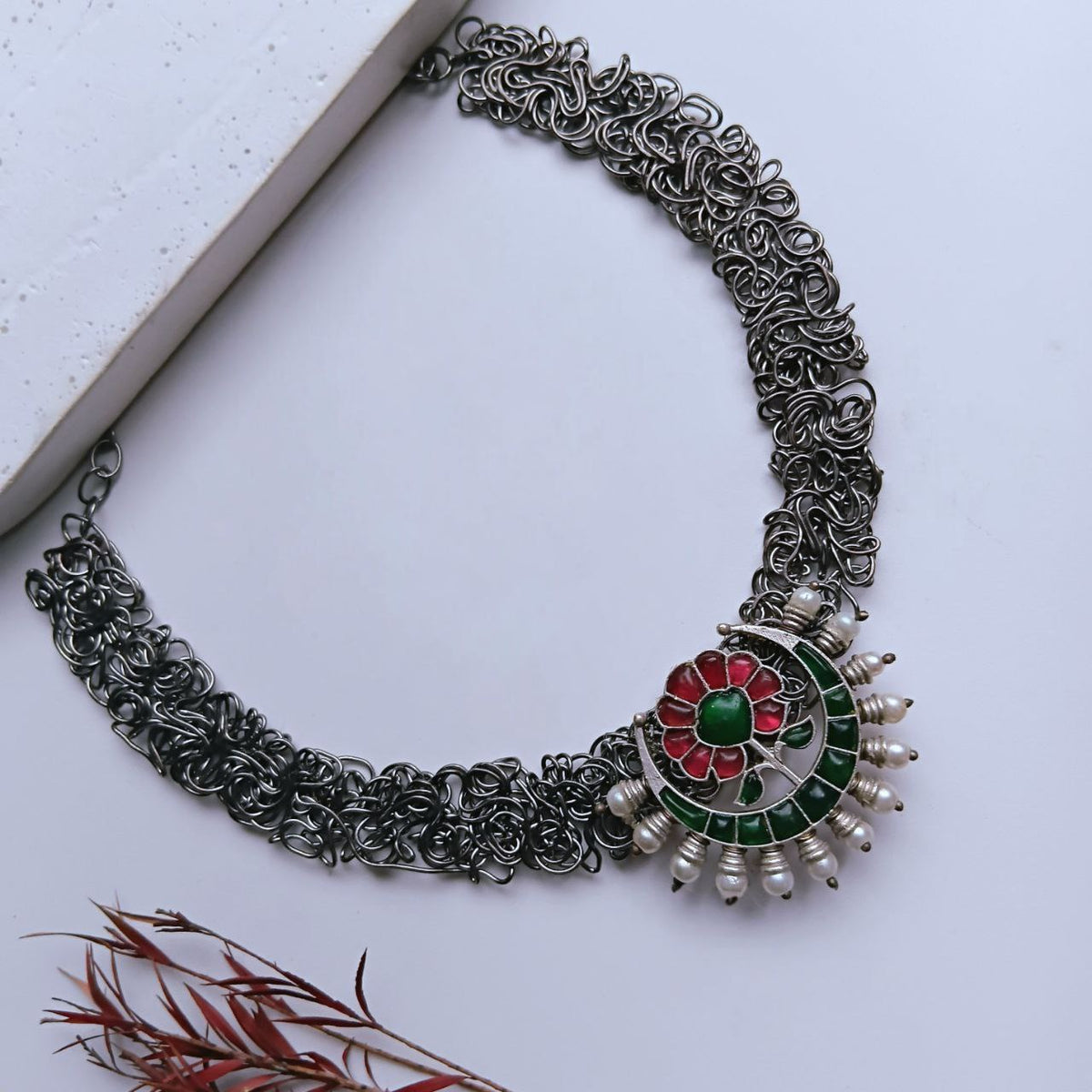 MIELIORA PREMIUM HANDMADE AND HAND HAMMERED HASLI / NECKLACE NL336