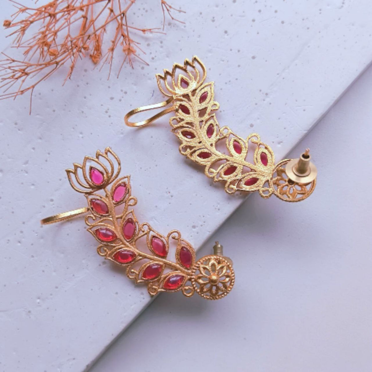 VIYANA GOLD TONED SEMI HANDMADE EAR CUFF/EARRINGS EA28