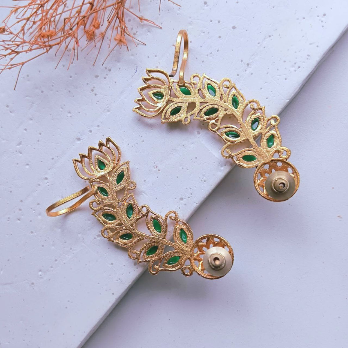 VIYANA GOLD TONED SEMI HANDMADE EAR CUFF/EARRINGS EA28