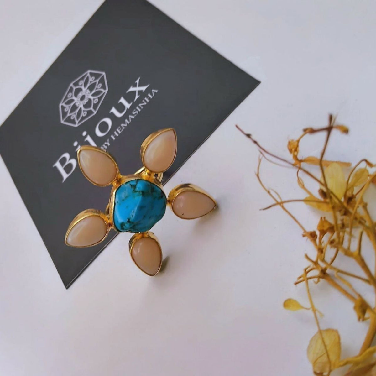 HARSHA PREMIUM HANDMADE NATURAL STONE GOLD TONED RING R110