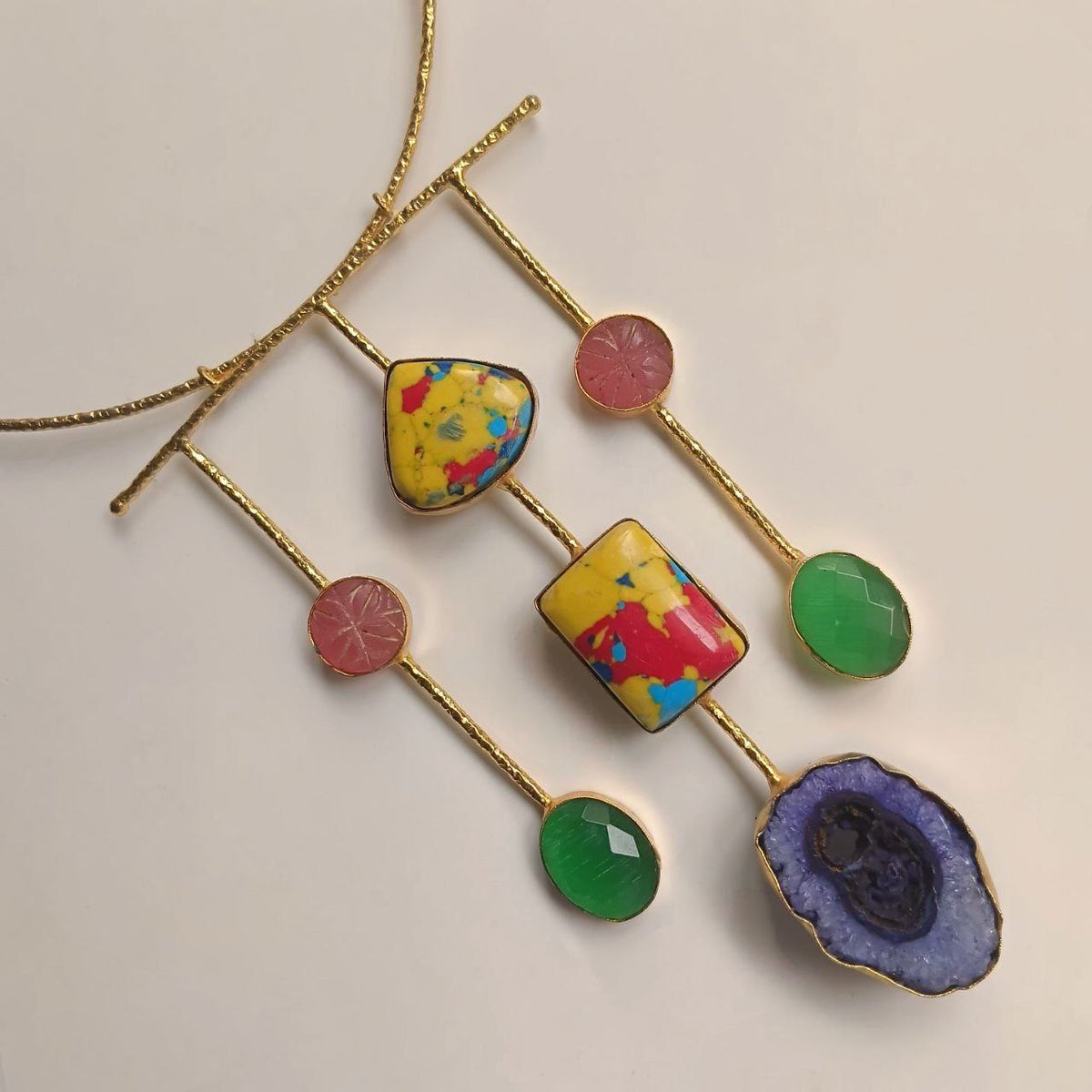 ANISHA NATURAL AGATE STONE GOLD TONED HANDMADE CHOKER/HASLI CH510