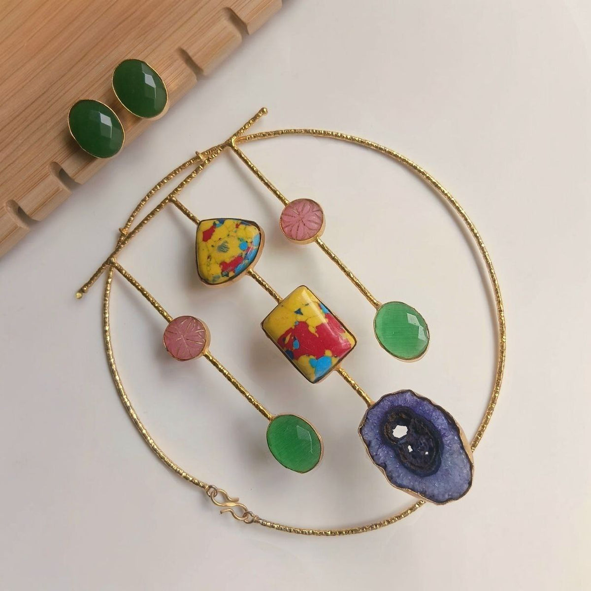 ANISHA NATURAL AGATE STONE GOLD TONED HANDMADE CHOKER/HASLI CH510