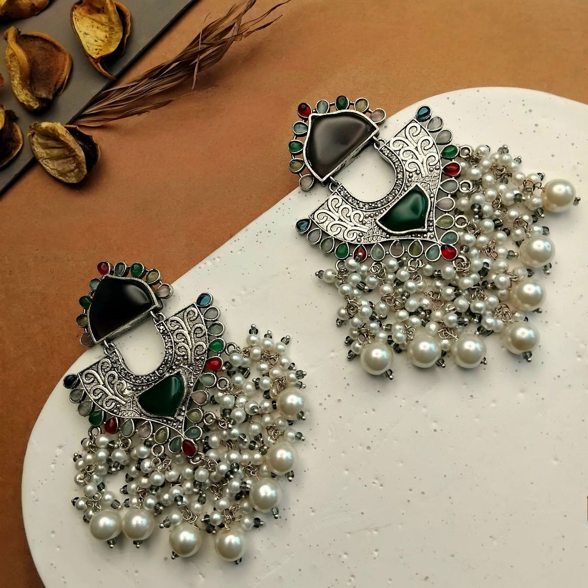 YUVIKA SEMI HANDMADE OXIDIZED DANGLER EARRING ER382
