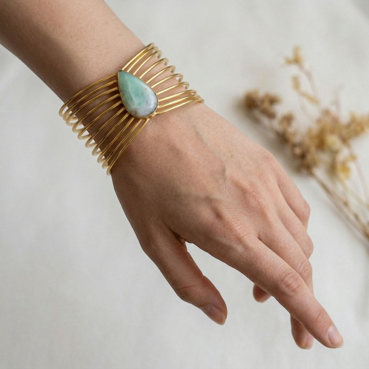 LUCY NATURAL STONE HANDMADE HAND HAMMERED  BRACELETS BR212