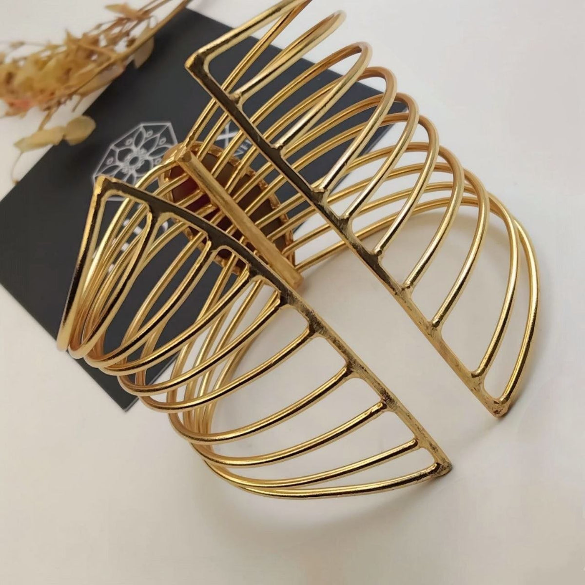 LUCY NATURAL STONE HANDMADE HAND HAMMERED  BRACELETS BR212