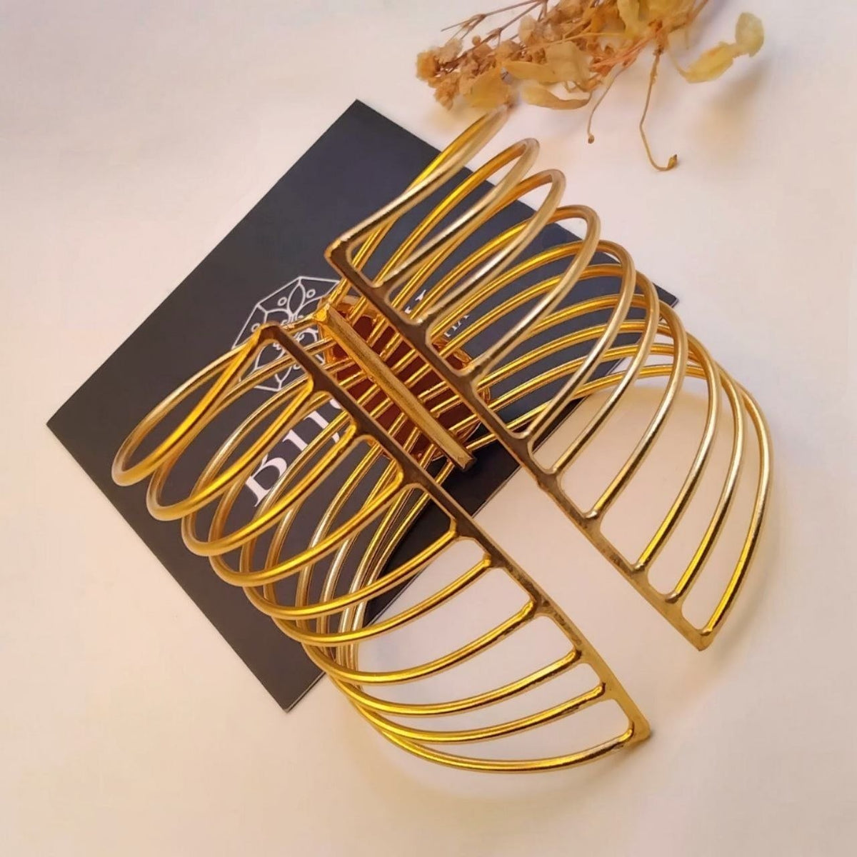 LUCY NATURAL STONE HANDMADE HAND HAMMERED  BRACELETS BR212
