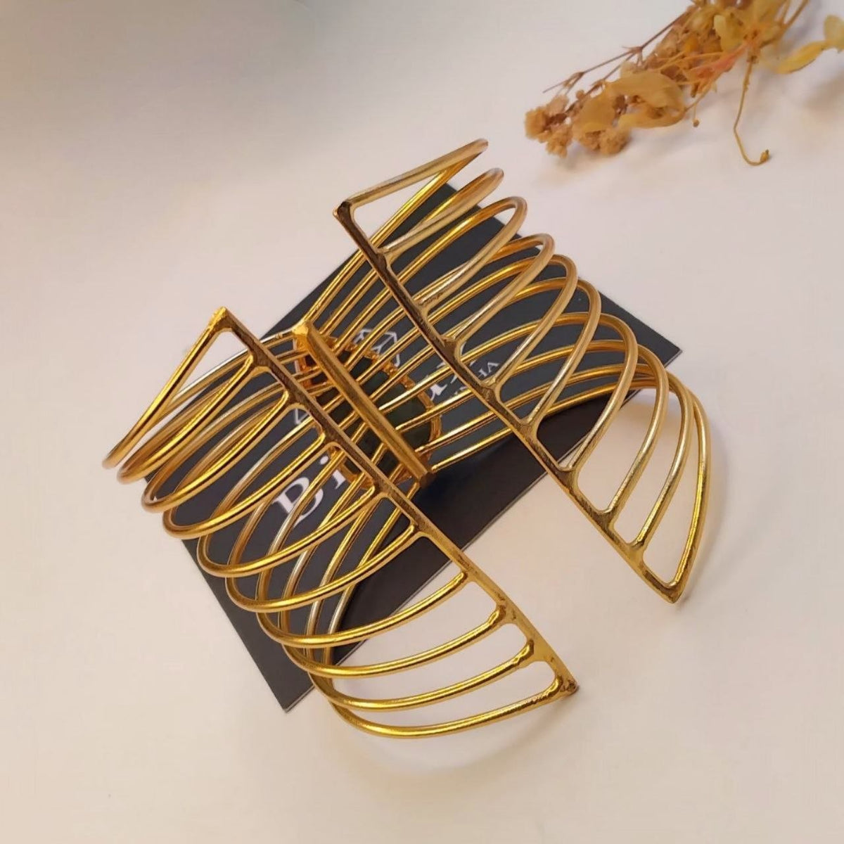 LUCY NATURAL STONE HANDMADE HAND HAMMERED  BRACELETS BR212