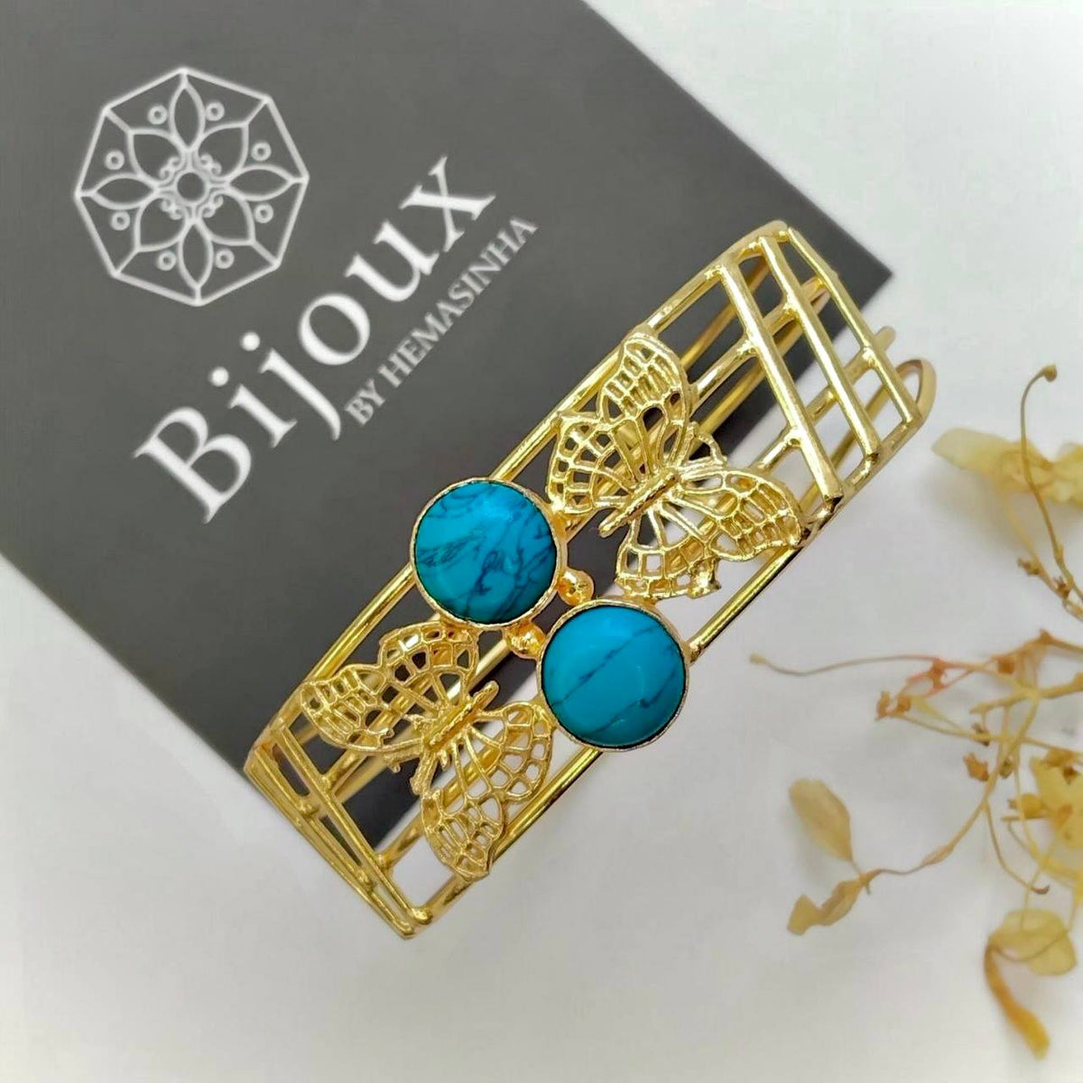 JULINA HANDMADE AND HAND HAMMERED AND CLASSIC STONE BRACELET BR211