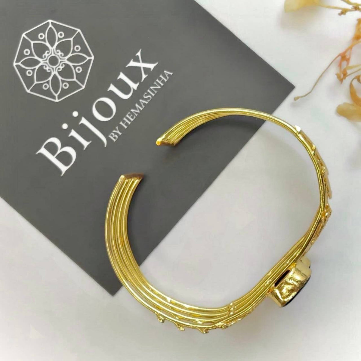 JULINA HANDMADE AND HAND HAMMERED AND CLASSIC STONE BRACELET BR211