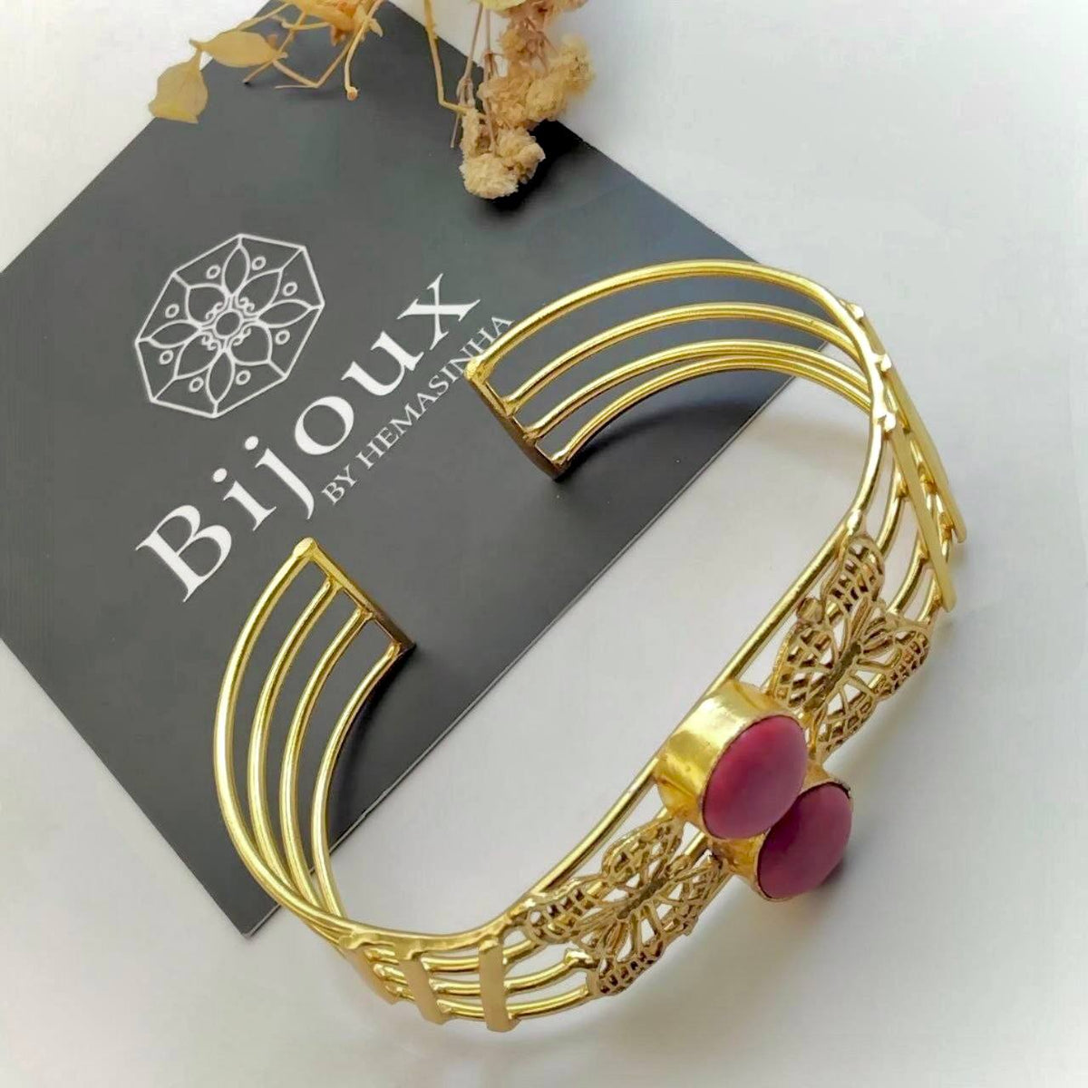 JULINA HANDMADE AND HAND HAMMERED AND CLASSIC STONE BRACELET BR211