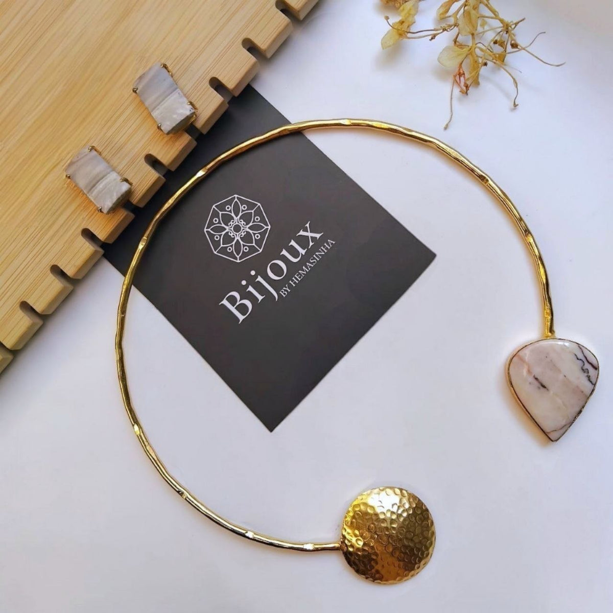 ZAYANA GOLD TONED HANDMADE SET WITH EARRINGS NECKLACE/HASLI NL374