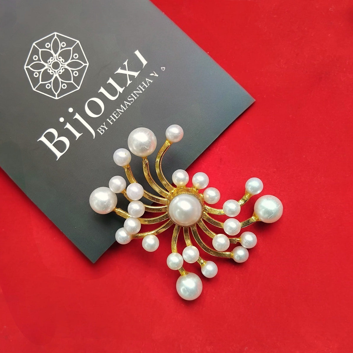 SANYA GOLD TONED HANDMADE PEARL EARRINGS/STUDS ER952