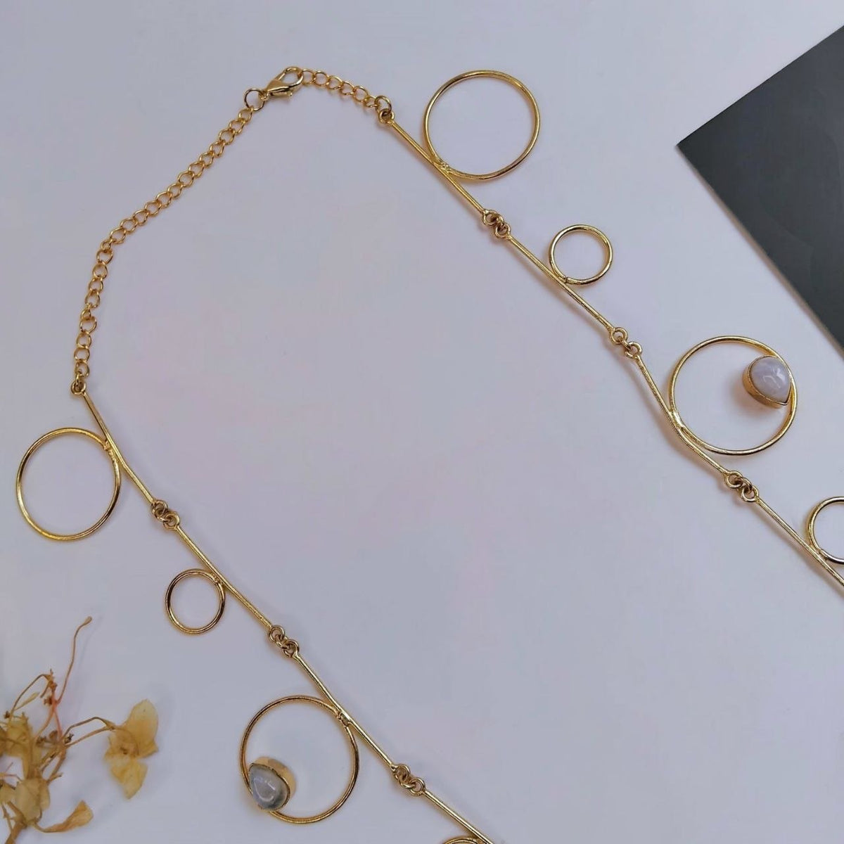 KAREENA HANDMADE ANTIQUE GOLD TONED NECKLACE OF29