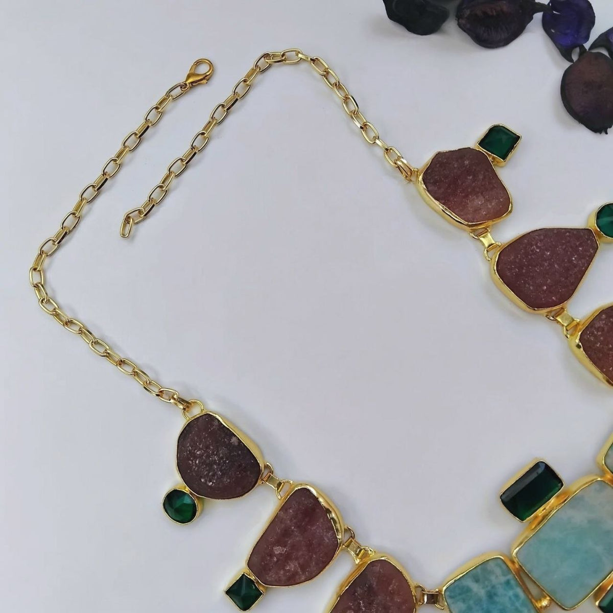 AHAGANA HANDMADE  RAW NATURAL AND GLASS STONE AND MALA/NECKPIECE ML224