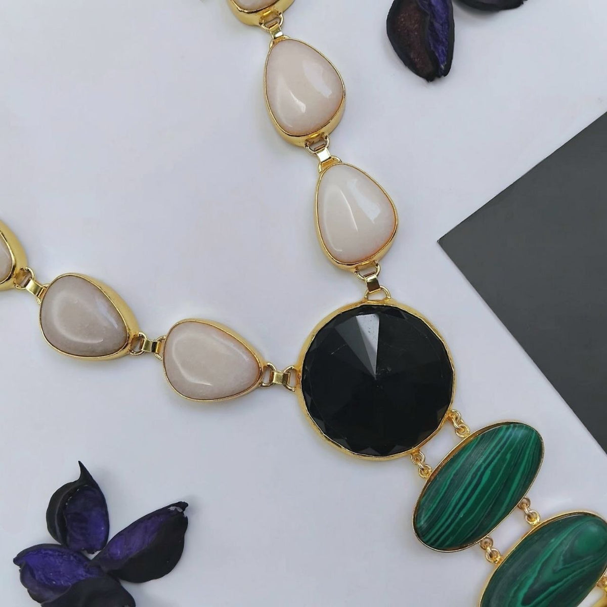 ANSHIKA HANDMADE  RAW NATURAL STONE AND RESIN MALA/NECKPIECE ML219