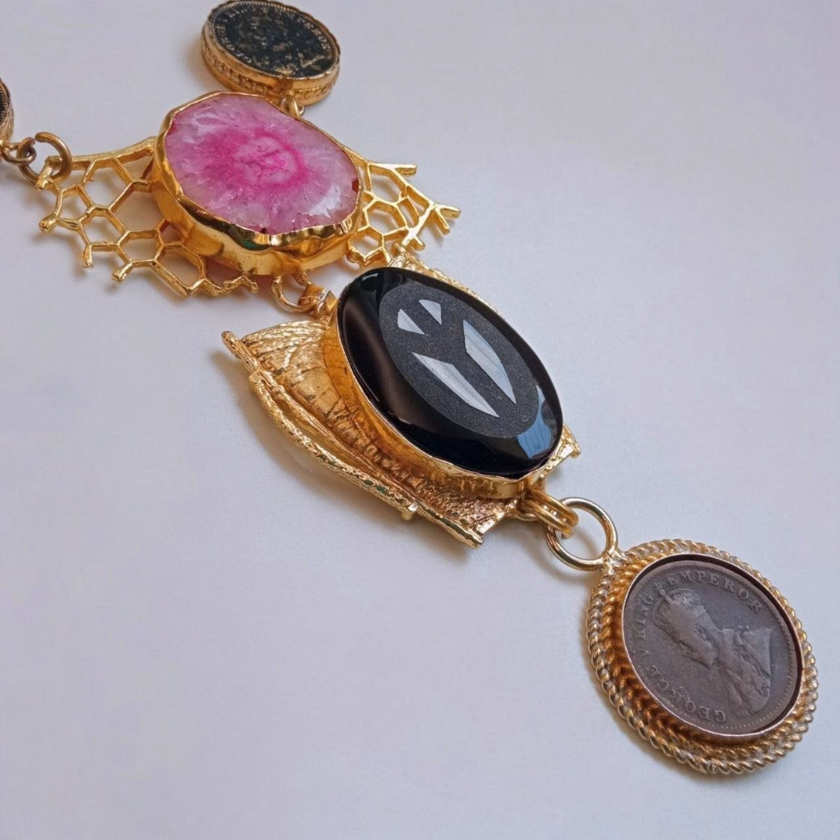 JIYA AGATE STONE COINED MALA/NECKPIECE ML227