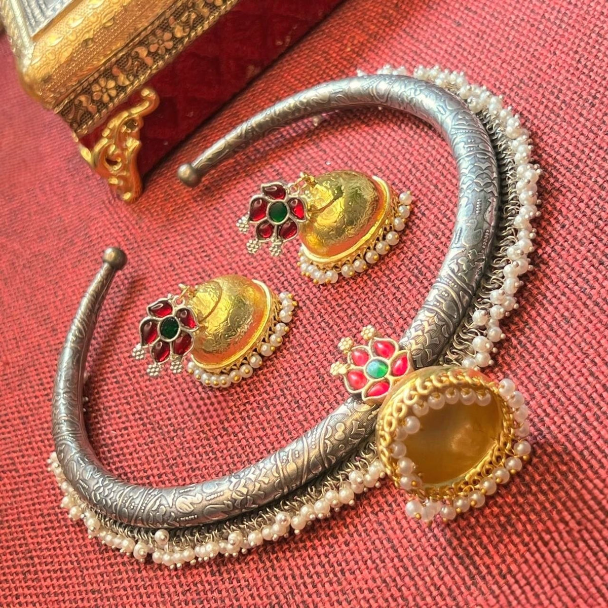 RITHVIKA BIJOUX PREMIUM DUAL TONED HANDMADE NECKLACE/HASLI WITH EARRINGS NL352