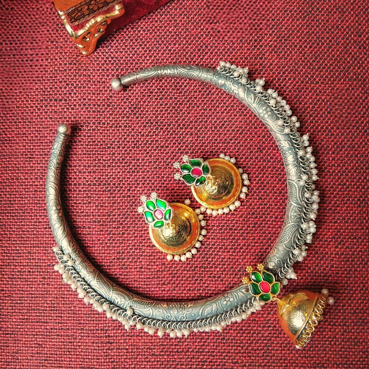 RITHVIKA BIJOUX PREMIUM DUAL TONED HANDMADE NECKLACE/HASLI WITH EARRINGS NL352