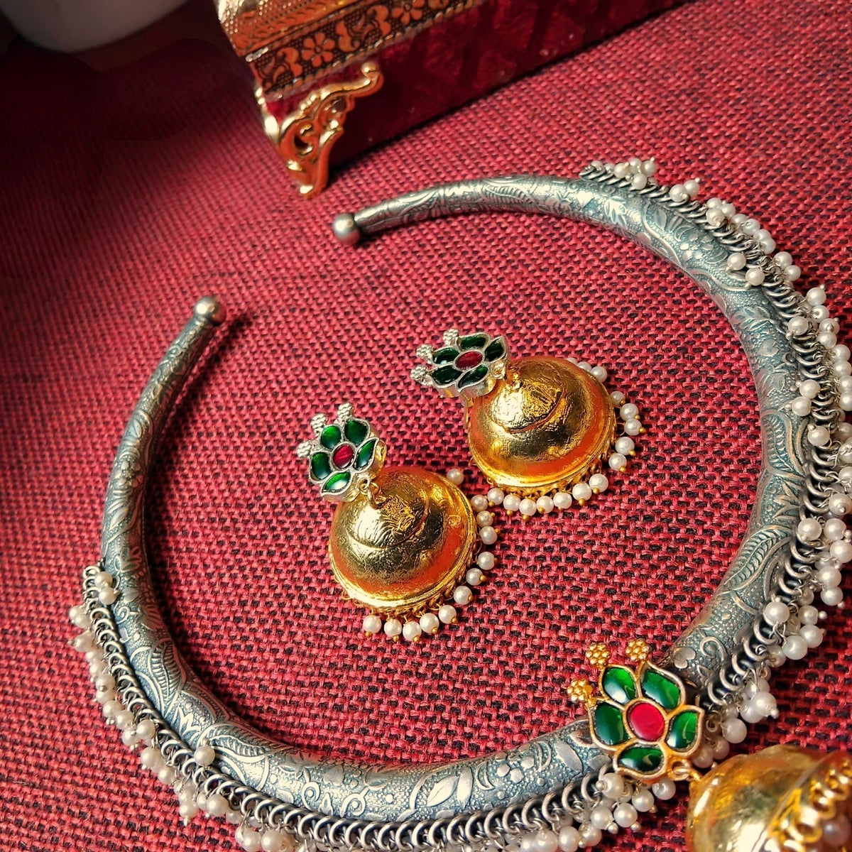 RITHVIKA BIJOUX PREMIUM DUAL TONED HANDMADE NECKLACE/HASLI WITH EARRINGS NL352