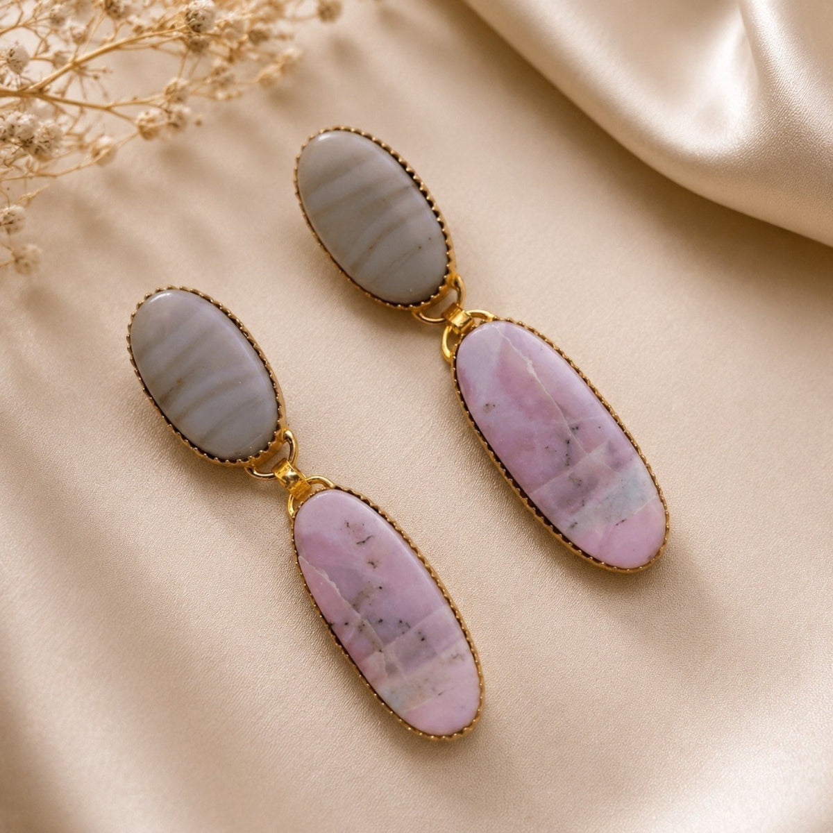 RIHANNA HANDMADE NATURAL STONE GOLD TONED DANGLERS/EARRINGS ER953