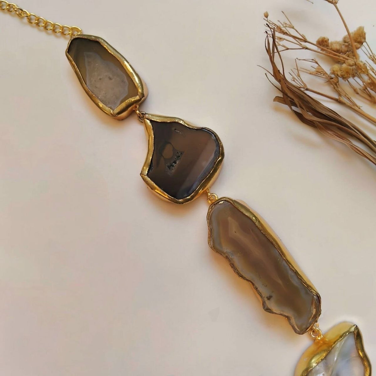VIHANA HANDMADE NATURAL AGATE STONE TIE NECKLACE ML234