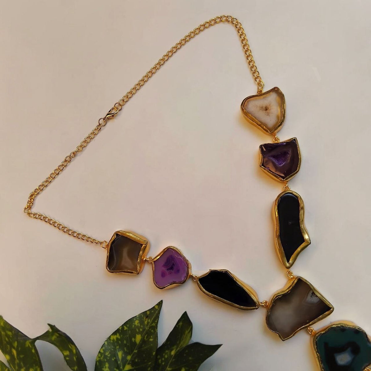 VIHANA HANDMADE NATURAL AGATE STONE TIE NECKLACE ML234