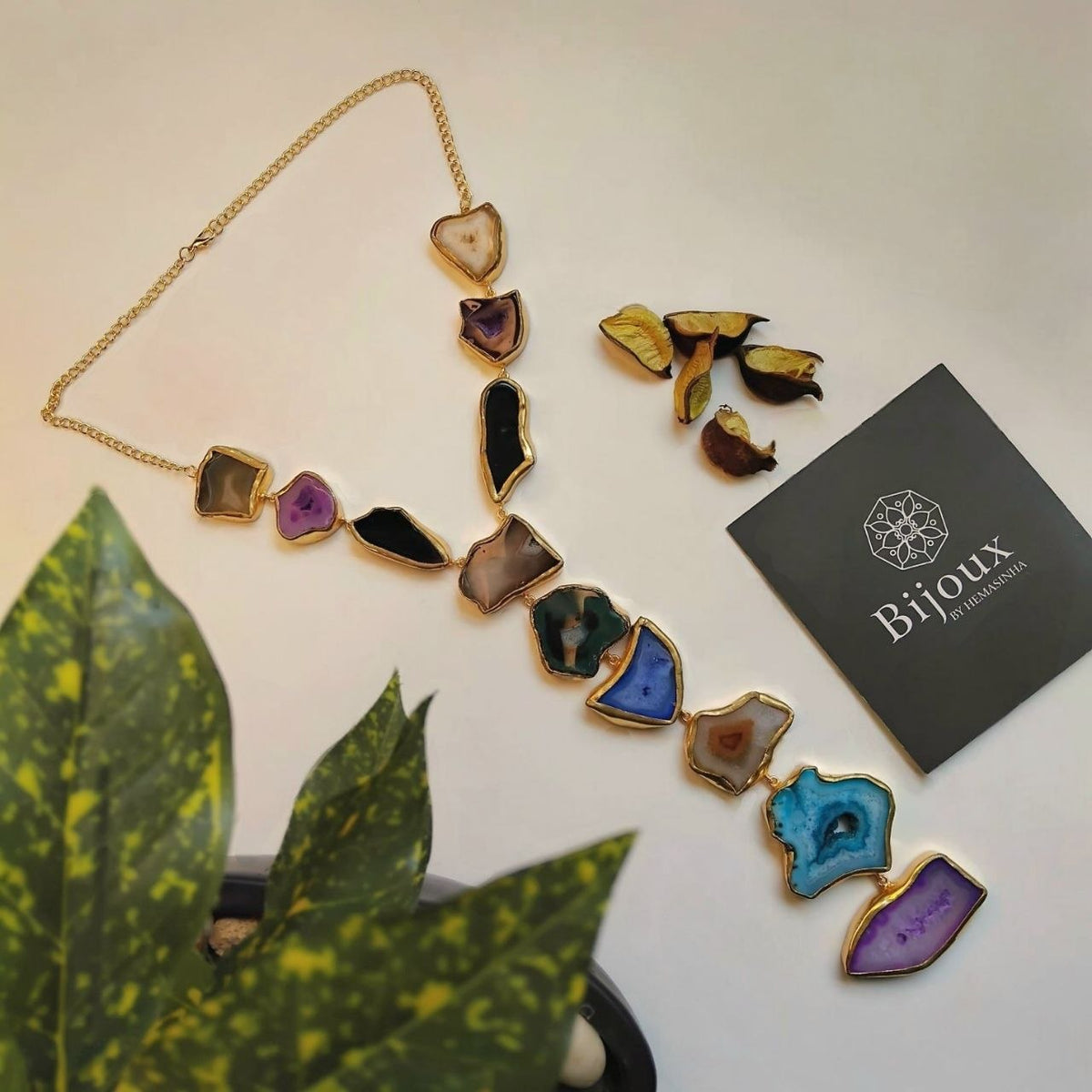 VIHANA HANDMADE NATURAL AGATE STONE TIE NECKLACE ML234
