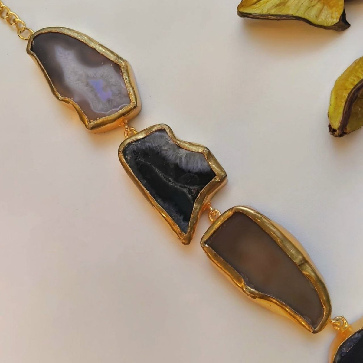 VIHANA HANDMADE NATURAL AGATE STONE TIE NECKLACE ML234