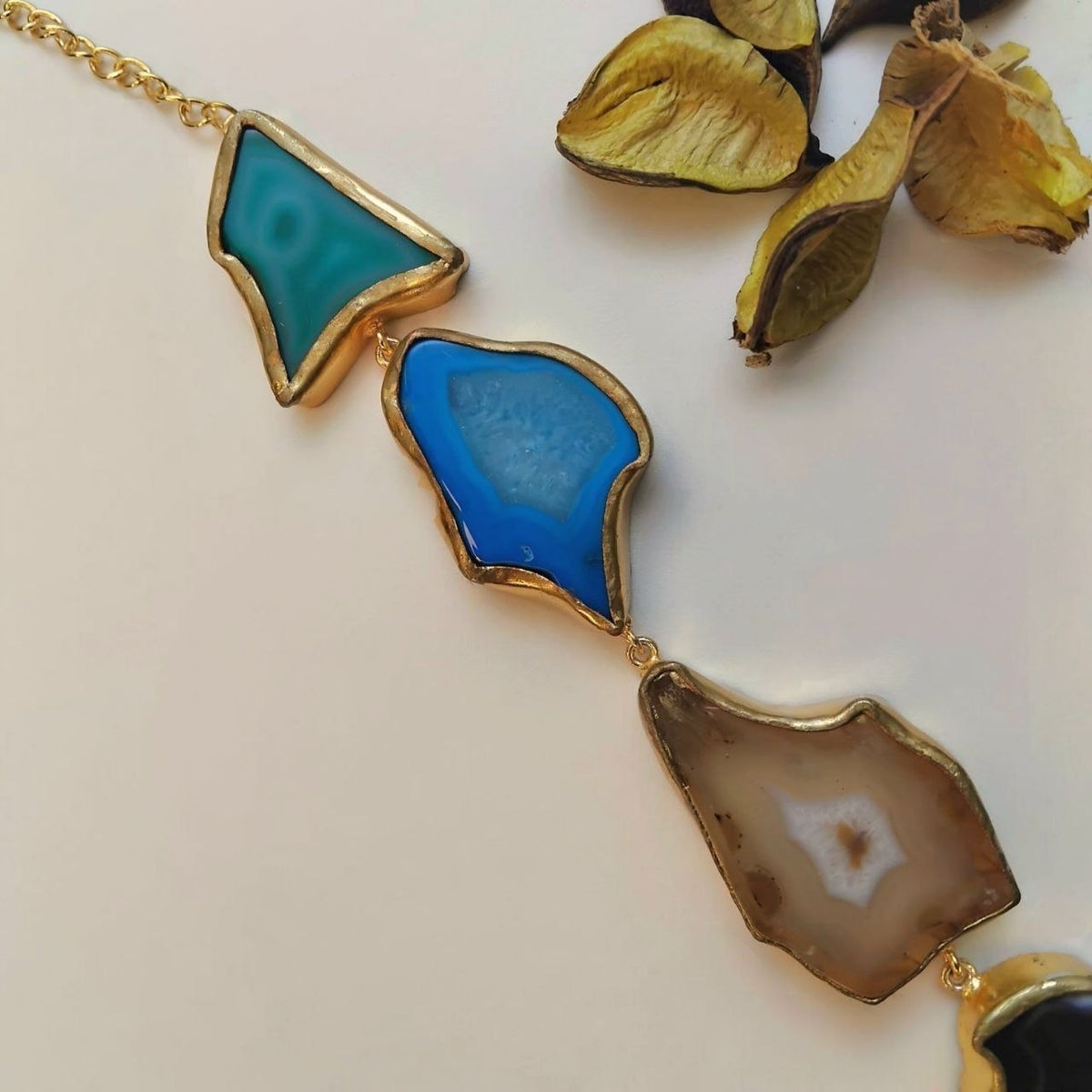 VIHANA HANDMADE NATURAL AGATE STONE TIE NECKLACE ML234
