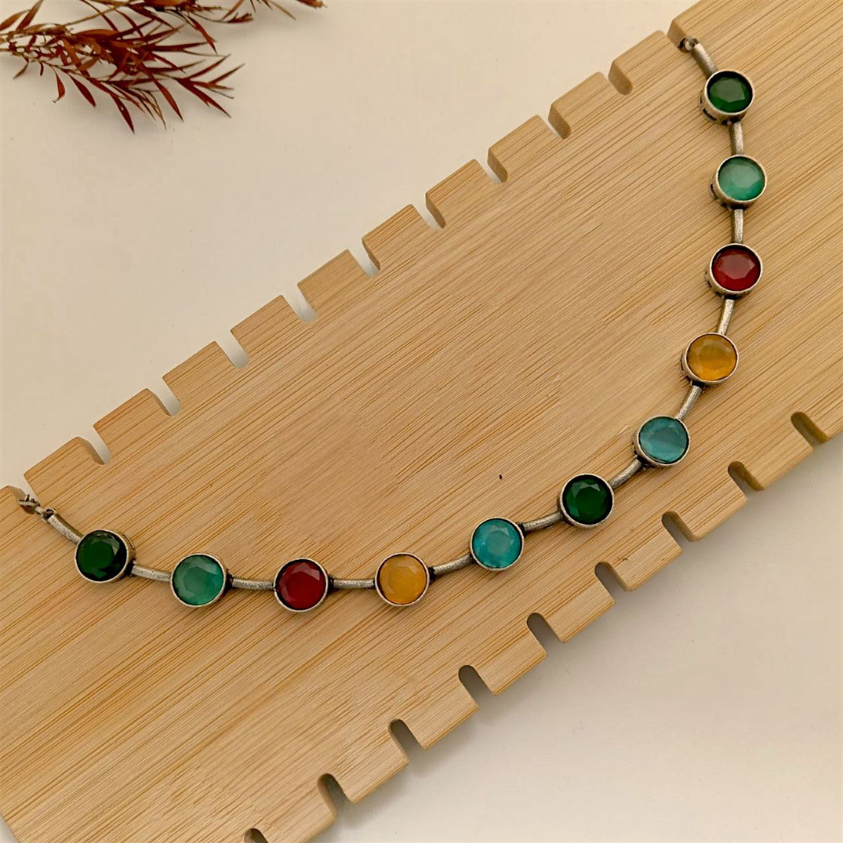 SALOMI SILVER LOOK ALIKE HANDMADE NECKLACE EARRINGS WITH RING NL331