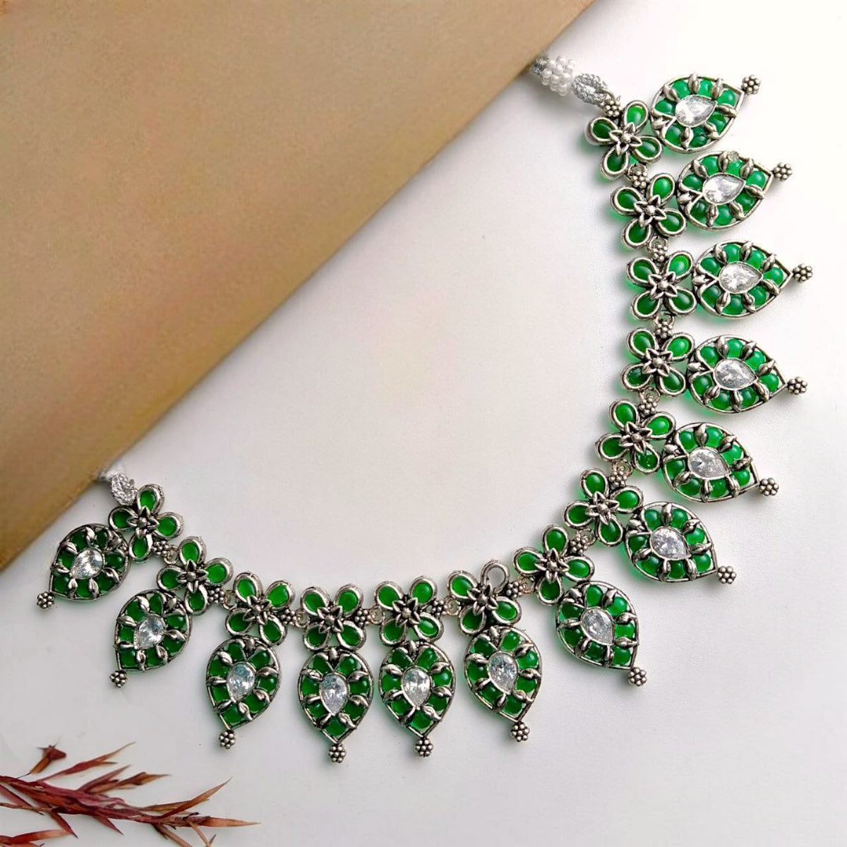 MARCELLA OXIDIZED ANTIQUE NECKLACE NL197