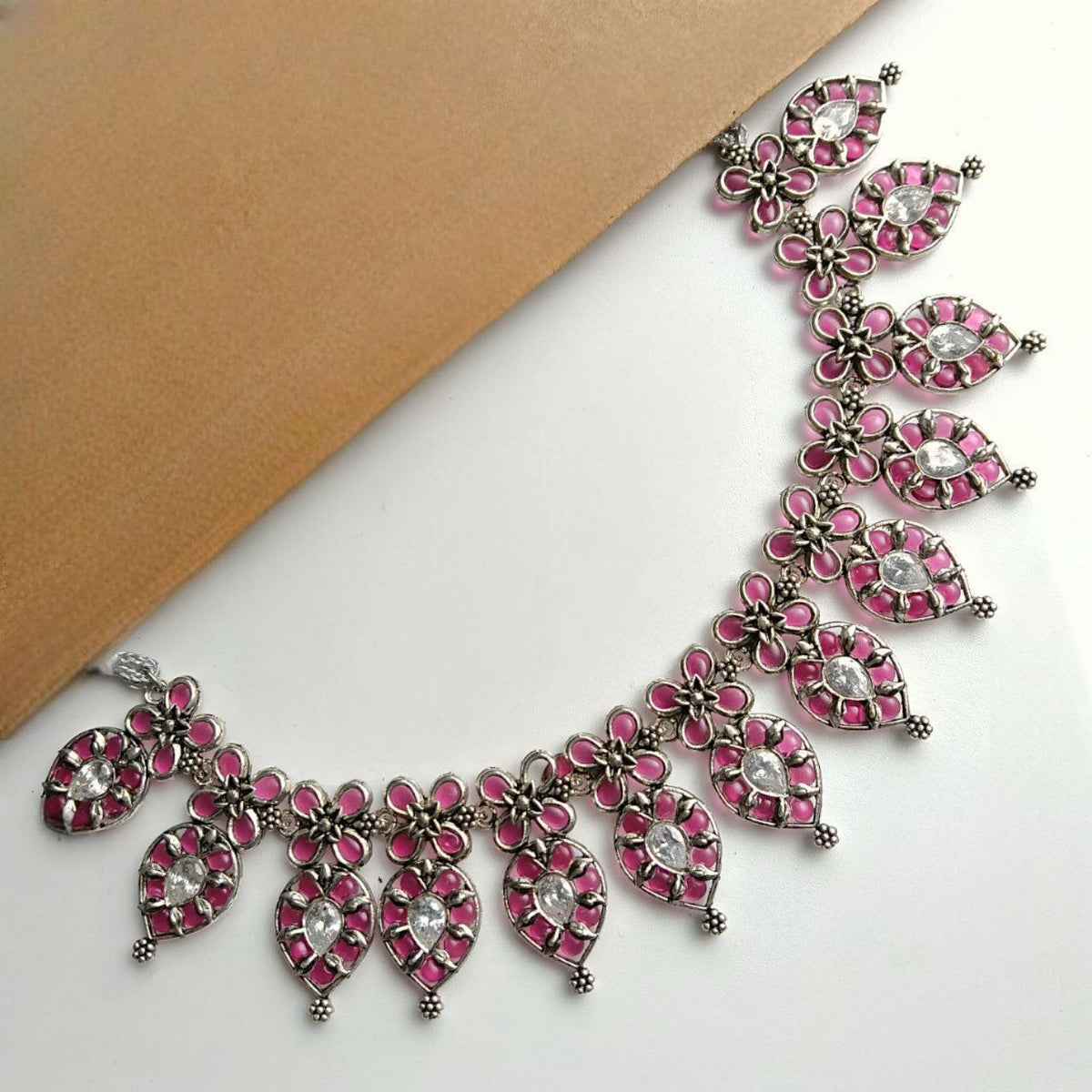 MARCELLA OXIDIZED ANTIQUE NECKLACE NL197