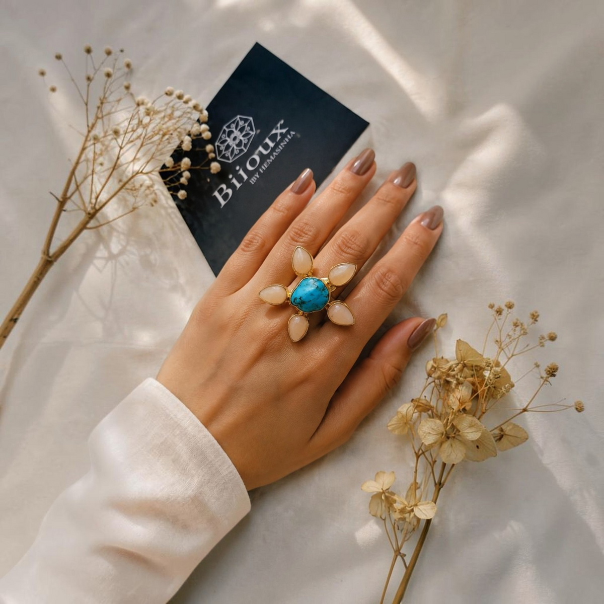 HARSHA PREMIUM HANDMADE NATURAL STONE GOLD TONED RING R110